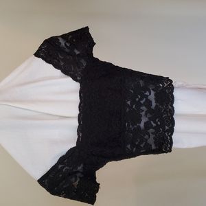 Vintage Stretch lace cropped top